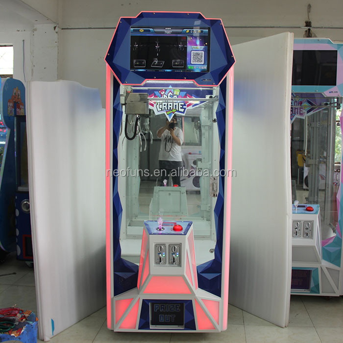 آلة ألعاب المخلب المحشوة، لعبة - مراجعة Vending Arcade Games وسعره